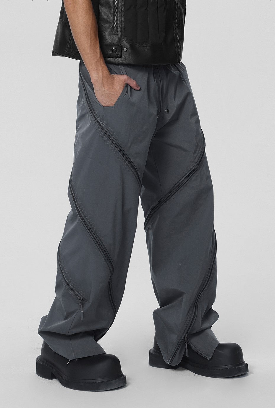 JHYQ Vertical Zip Cargo Pants