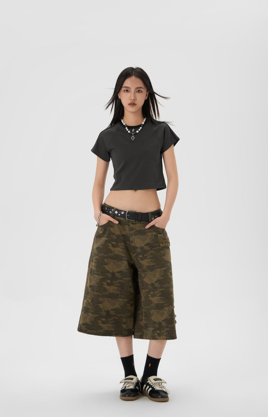JHYQ Camo Capri Cut Shorts