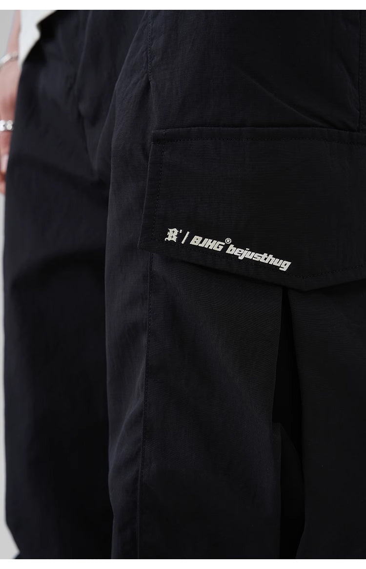 BJHG Pleated Cargo Pants
