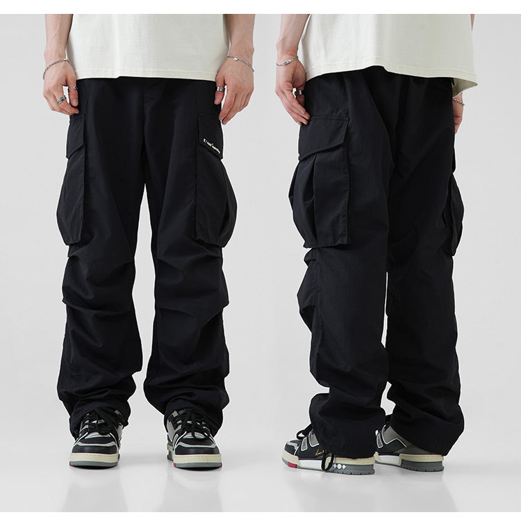 BJHG Pleated Cargo Pants