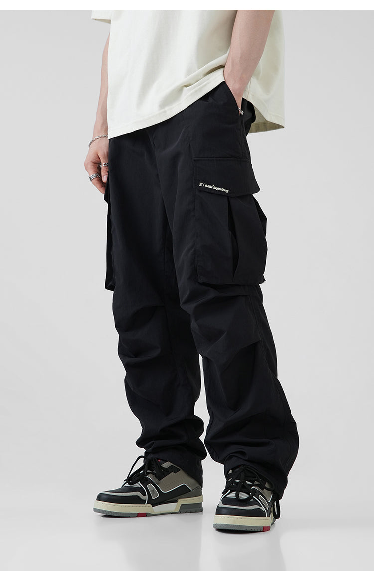 BJHG Pleated Cargo Pants