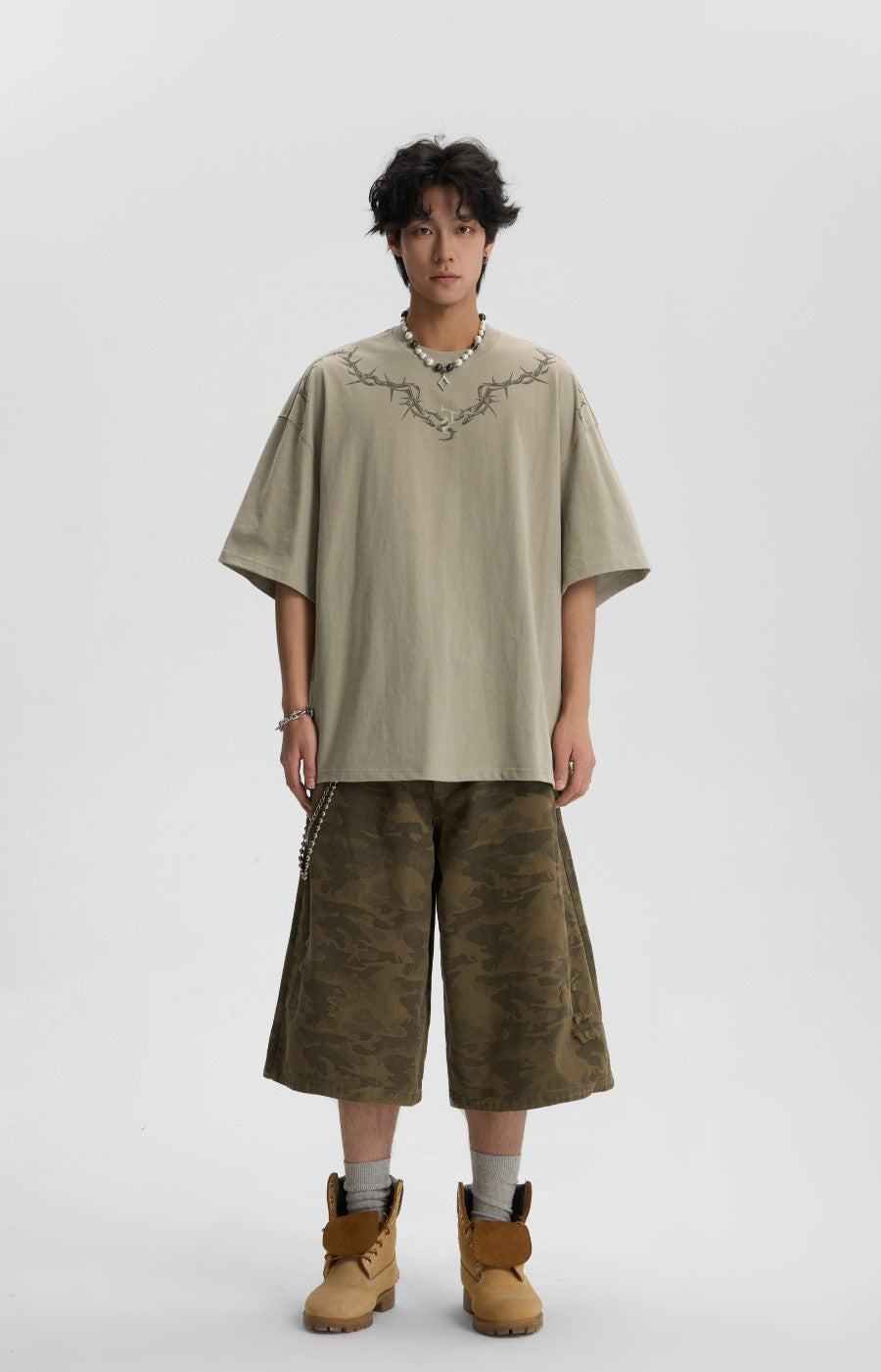 JHYQ Thorn Collar Tee