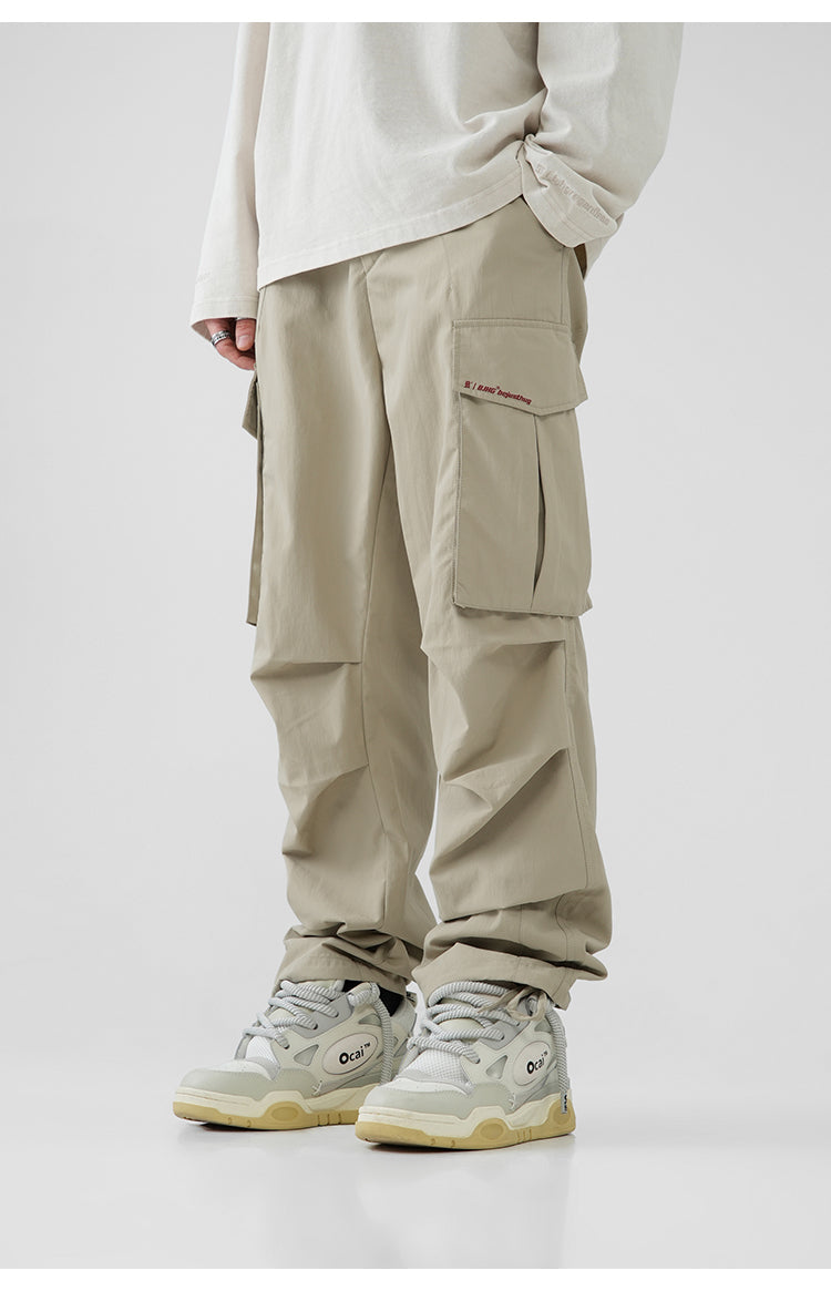 BJHG Pleated Cargo Pants