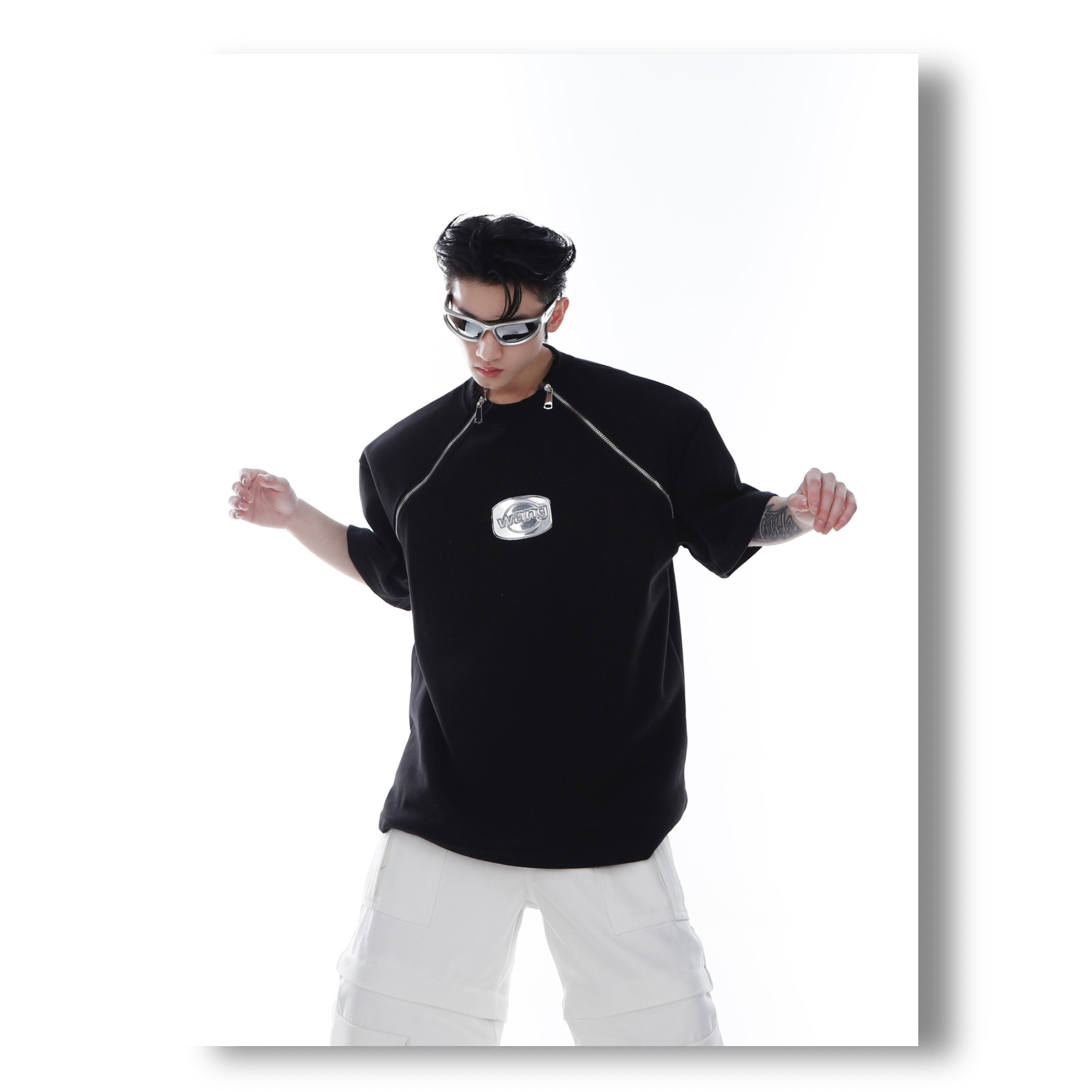 CulturE Zipper Tee