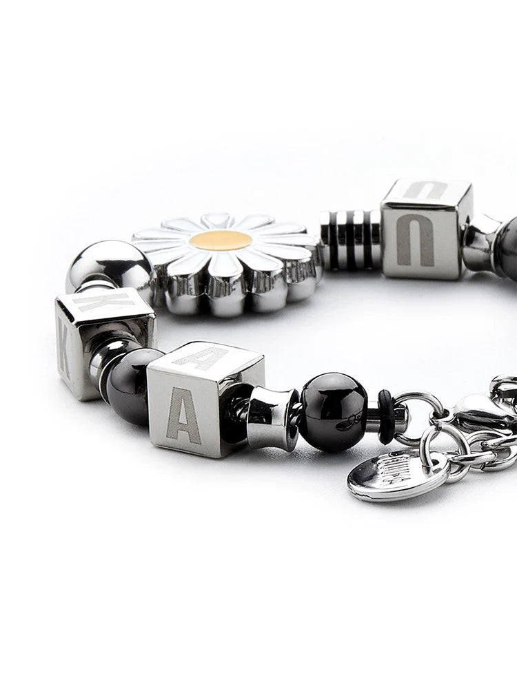 GUUKA Daisy Beaded Bracelet