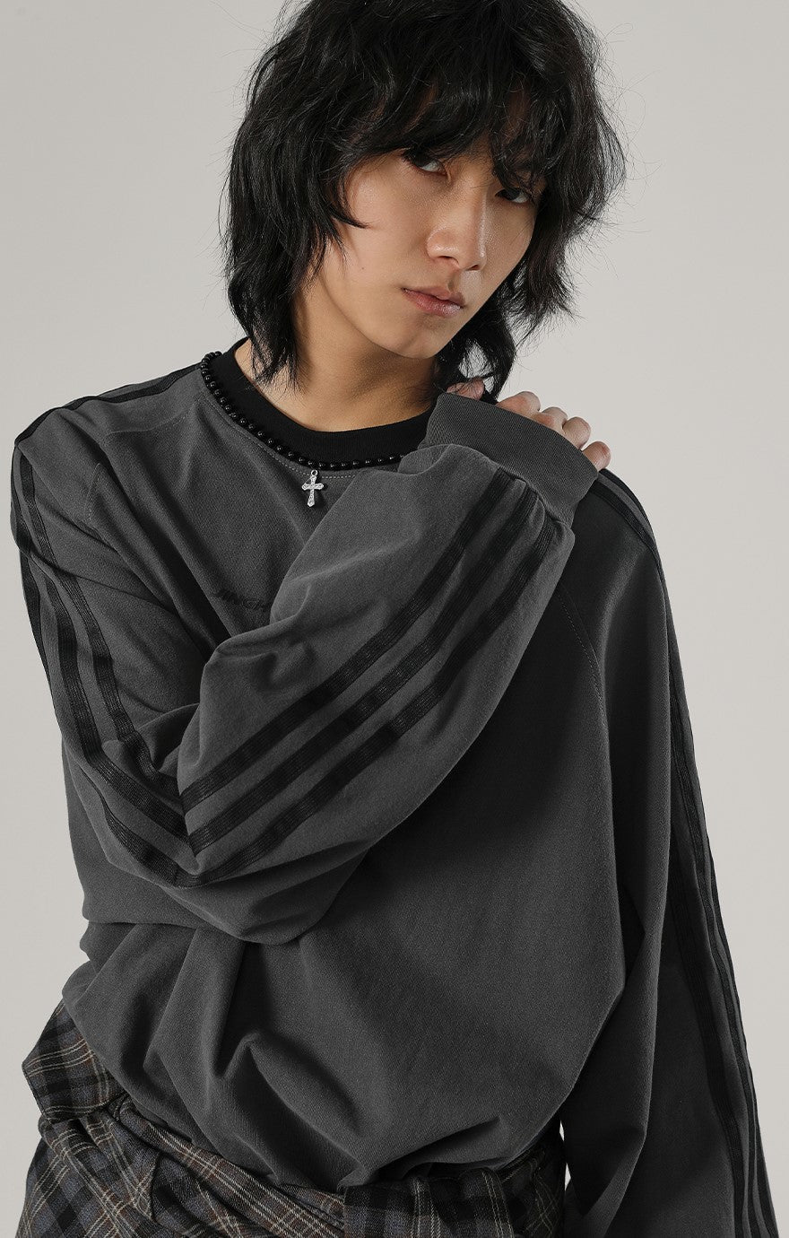 JHYQ Silver Beaded Cross Long Sleeve