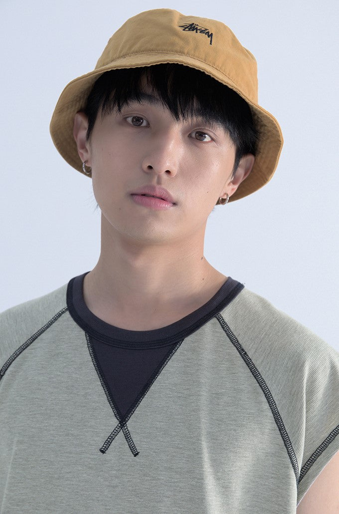 Mentmate Contrast Stitched Sleeveless Tee
