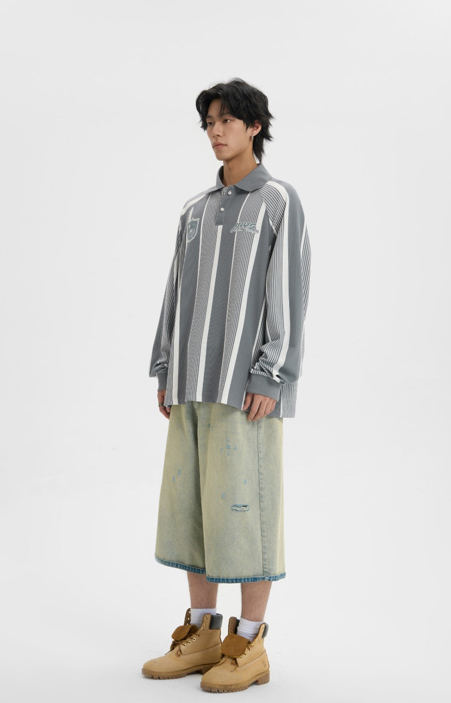 JHYQ Capri Cut Light Wash Denim Shorts