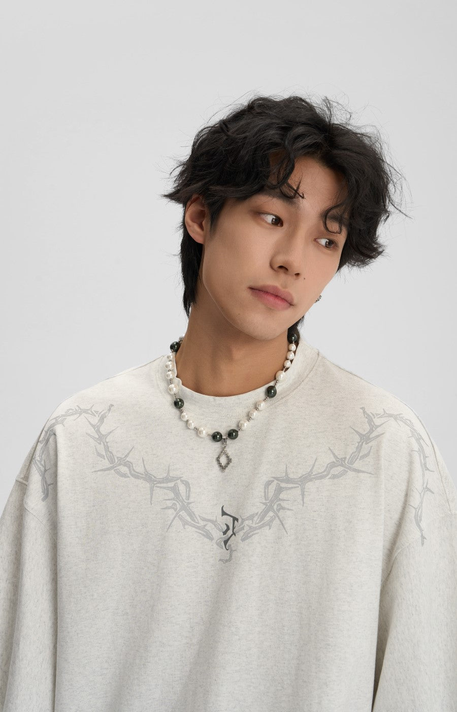 JHYQ Thorn Collar Tee
