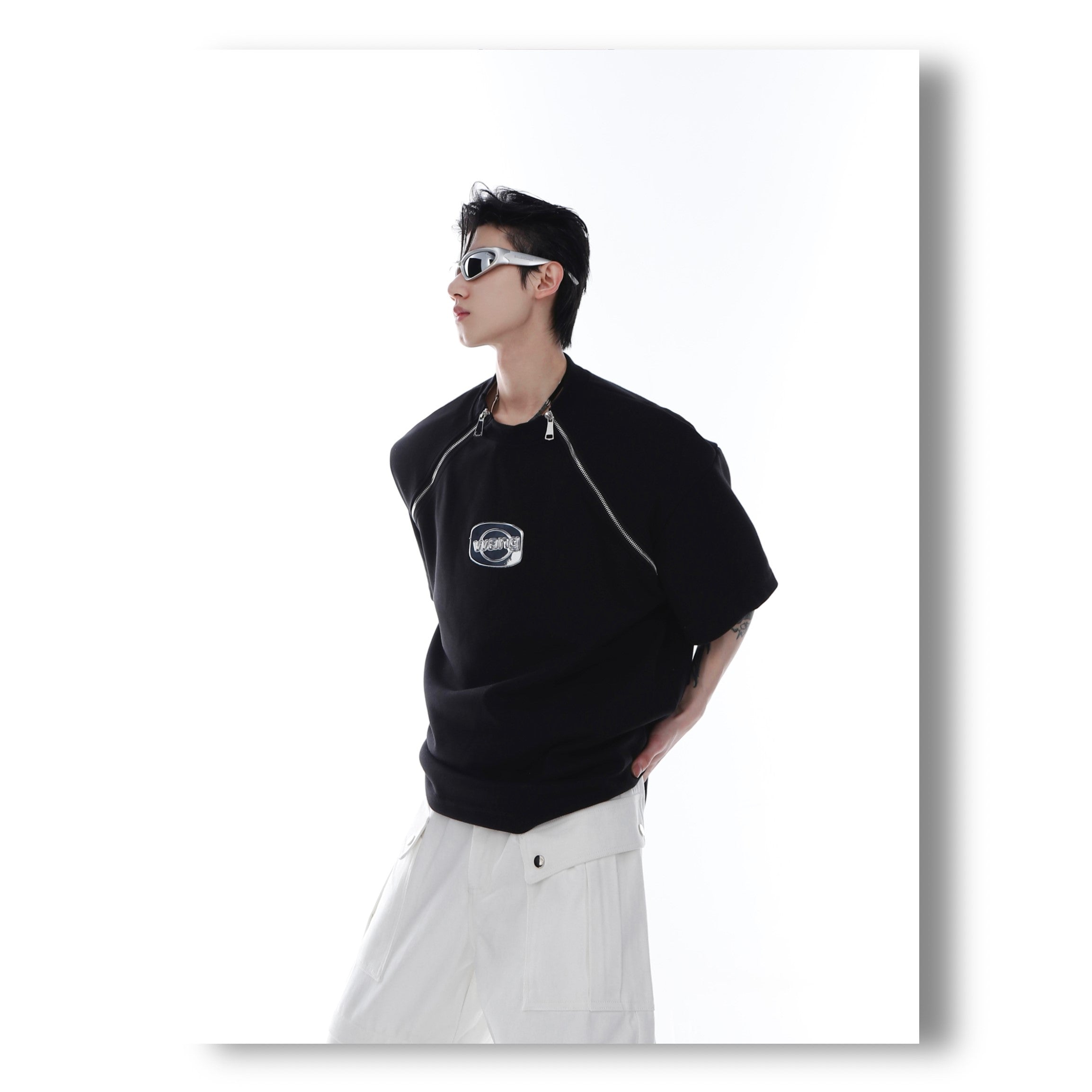 CulturE Zipper Tee
