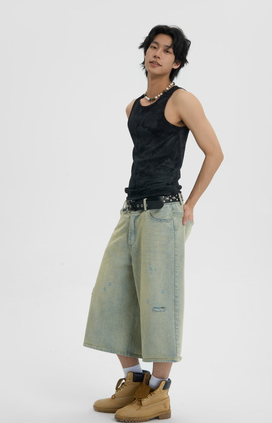 JHYQ Capri Cut Light Wash Denim Shorts